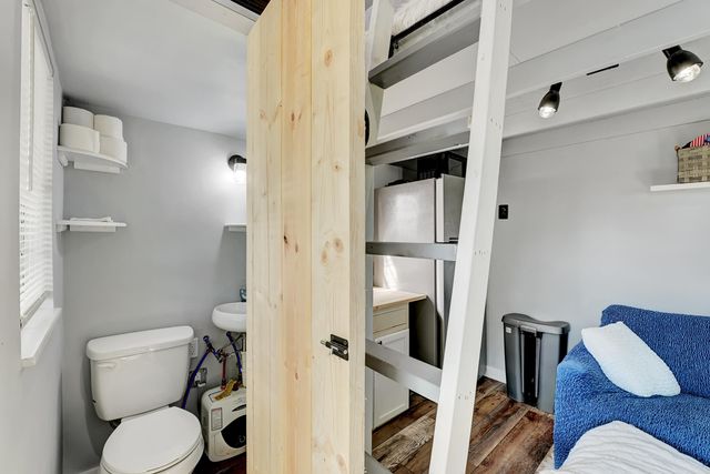 240 NW 9th Avenue, Delray Beach, FL 33444