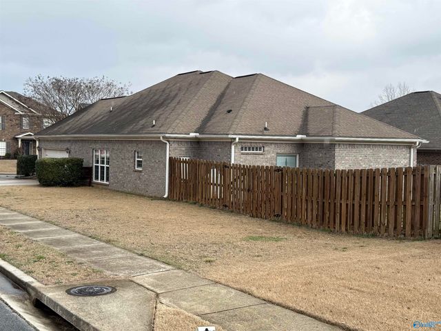 29794 Thunderpaw Drive, Harvest, AL 35749