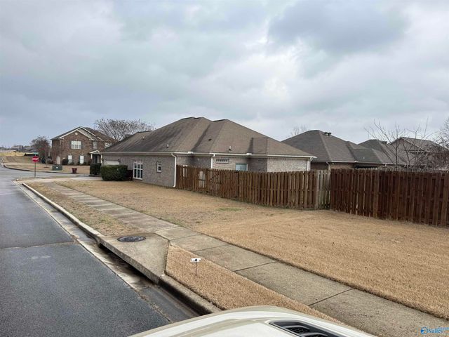 29794 Thunderpaw Drive, Harvest, AL 35749