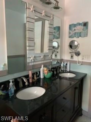 864 SE 41st ST, Cape Coral, FL 33904