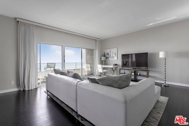 18065 Coastline Drive 4, Malibu, CA 90265