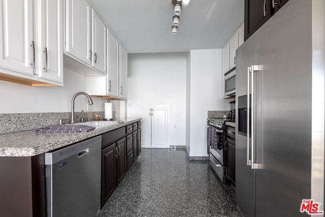 18065 Coastline Drive 4, Malibu, CA 90265