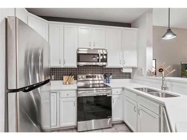 575 N 1st Street 123, Minneapolis, MN 55401