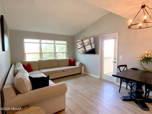 1401 S Palmetto Ave Apt 209, Daytona Beach, FL 32114