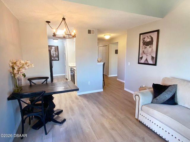 1401 S Palmetto Ave Apt 209, Daytona Beach, FL 32114