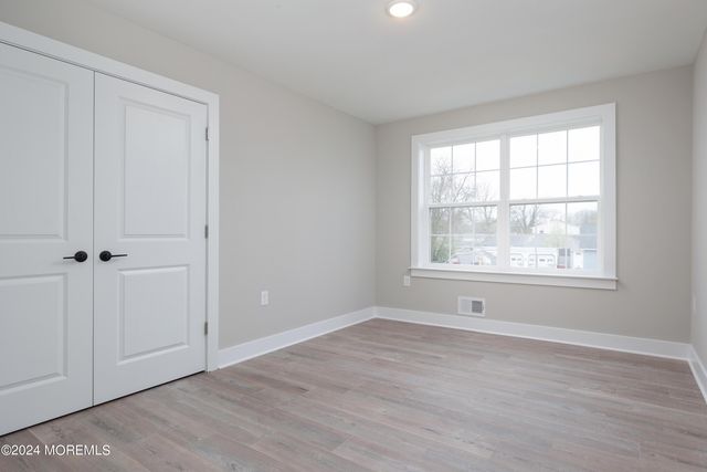 2105 1st Avenue, Toms River, NJ 08753