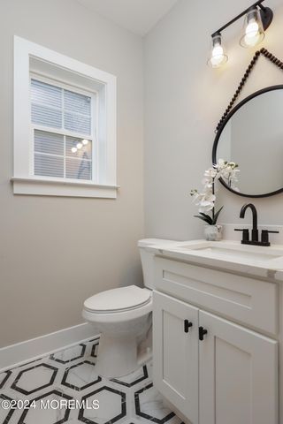 2105 1st Avenue, Toms River, NJ 08753