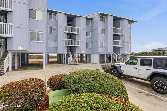 1311 S Lake Park Boulevard 40b, Carolina Beach, NC 28428