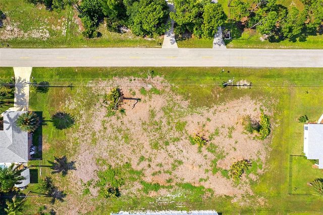 614 JACARANDA PARKWAY E, Cape Coral, FL 33909