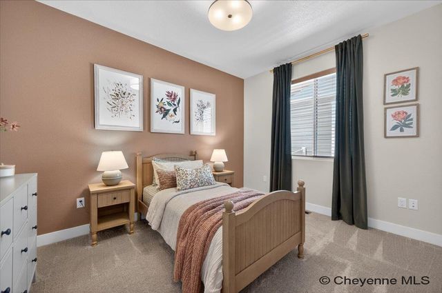 3939 DIXON DR, Cheyenne, WY 82009