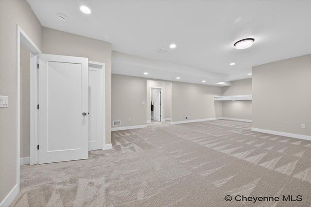 3939 DIXON DR, Cheyenne, WY 82009