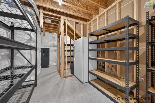 3939 DIXON DR, Cheyenne, WY 82009
