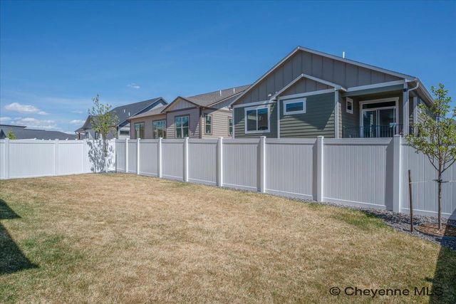 3939 DIXON DR, Cheyenne, WY 82009