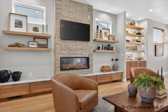 3939 DIXON DR, Cheyenne, WY 82009