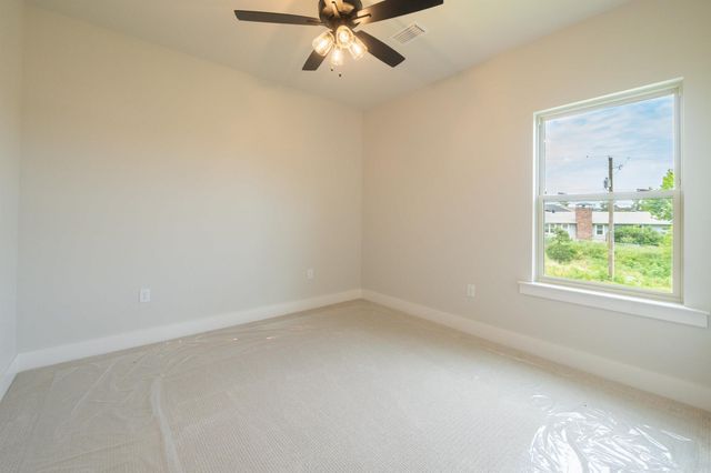 11224 N Shackleford Road, Little Rock, AR 72211