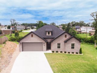 11224 N Shackleford Road, Little Rock, AR 72211