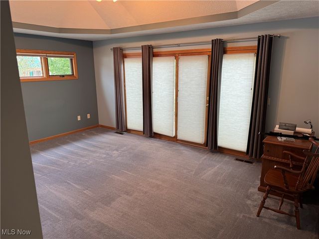 131 Barrington Court, Elyria, OH 44035