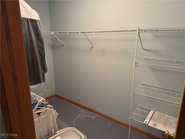 131 Barrington Court, Elyria, OH 44035