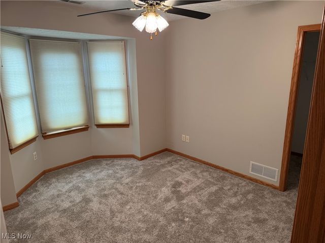 131 Barrington Court, Elyria, OH 44035