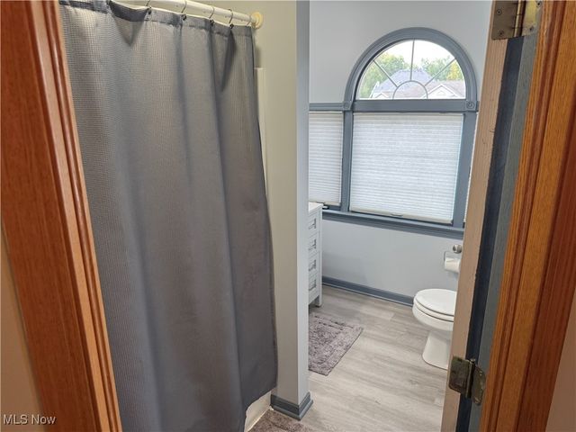 131 Barrington Court, Elyria, OH 44035