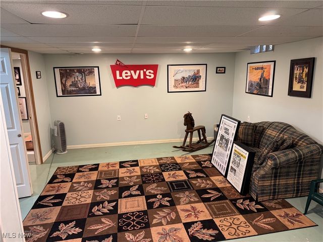 131 Barrington Court, Elyria, OH 44035