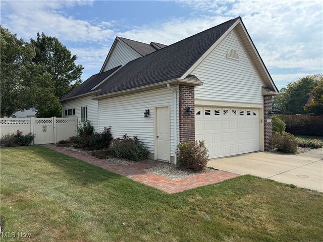 131 Barrington Court, Elyria, OH 44035