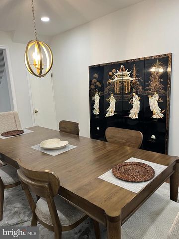 5929 CHRISTIAN ST, Philadelphia, PA 19143