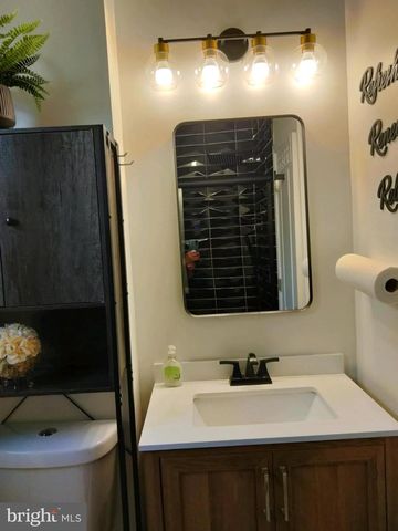 5929 CHRISTIAN ST, Philadelphia, PA 19143