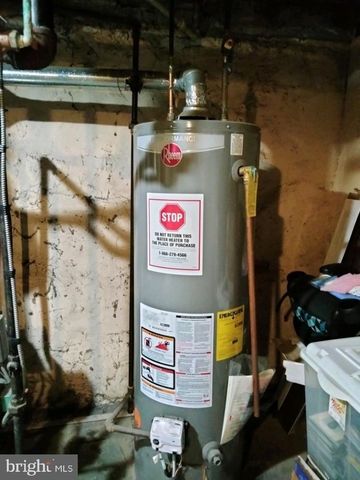 5929 CHRISTIAN ST, Philadelphia, PA 19143