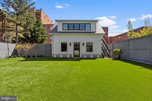 3119 38TH ST NW, Washington, DC 20016