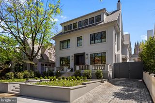 3119 38TH ST NW, Washington, DC 20016