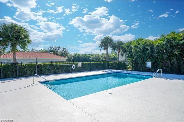 4172 Castilla CIR 201, Fort Myers, FL 33916