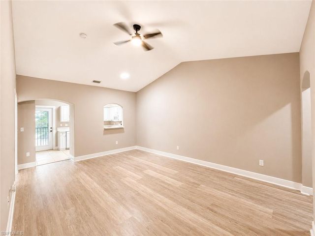 4172 Castilla CIR 201, Fort Myers, FL 33916