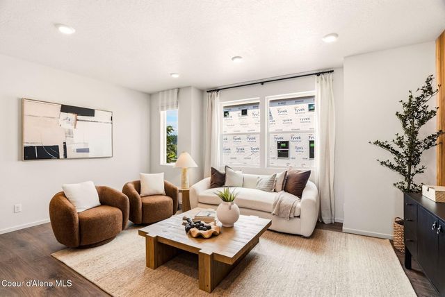 1117 W Pinewood Loop, Coeur D'alene, ID 83814