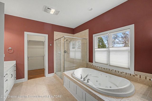 6330 Island Lake Drive, East Lansing, MI 48823