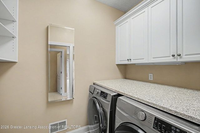 6330 Island Lake Drive, East Lansing, MI 48823