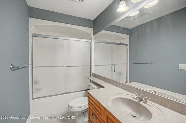 6330 Island Lake Drive, East Lansing, MI 48823