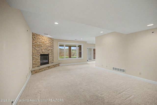 6330 Island Lake Drive, East Lansing, MI 48823