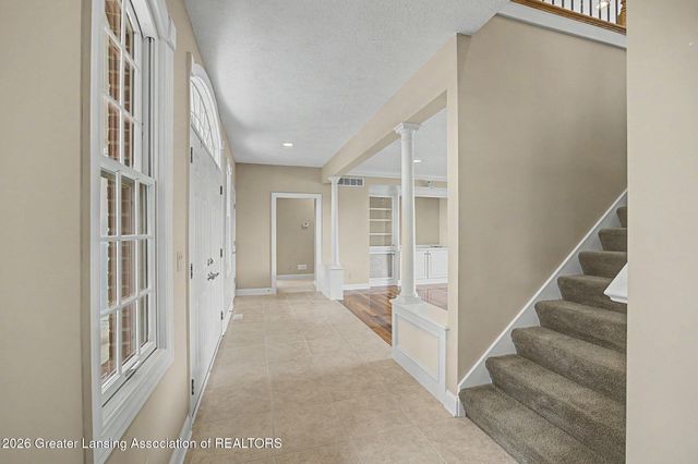 6330 Island Lake Drive, East Lansing, MI 48823