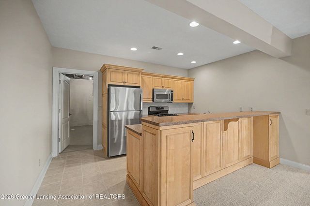 6330 Island Lake Drive, East Lansing, MI 48823