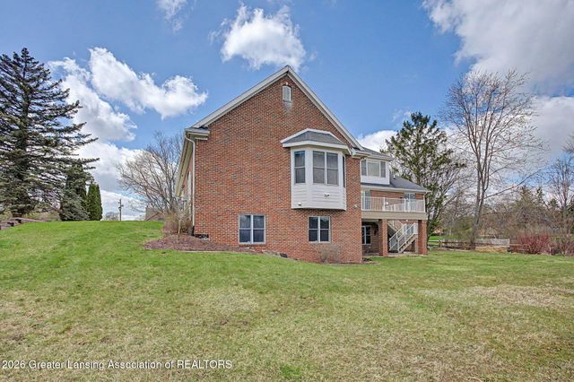 6330 Island Lake Drive, East Lansing, MI 48823