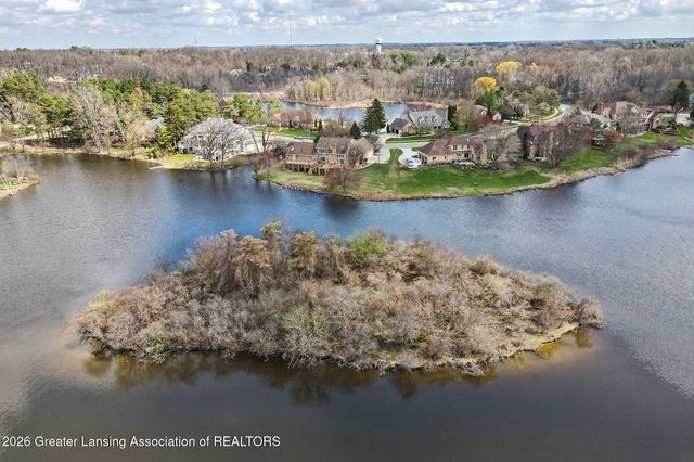 6330 Island Lake Drive, East Lansing, MI 48823