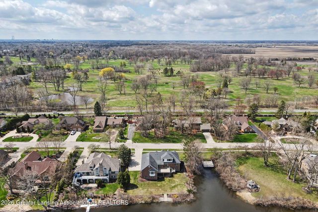 6330 Island Lake Drive, East Lansing, MI 48823