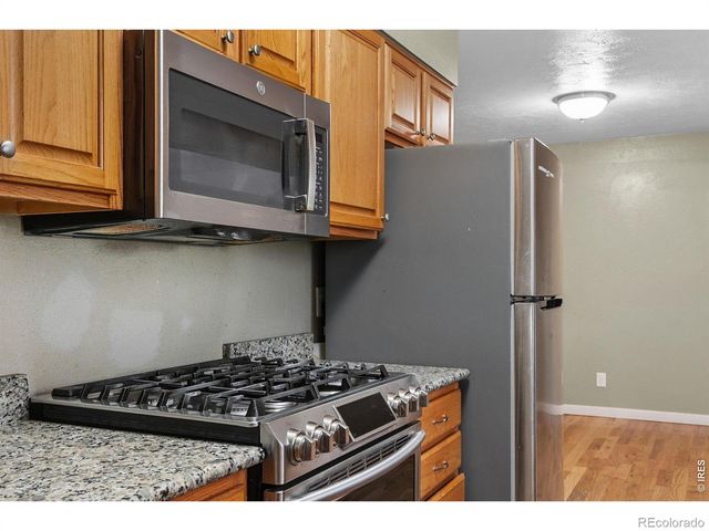 44 Dartmouth Circle, Longmont, CO 80503