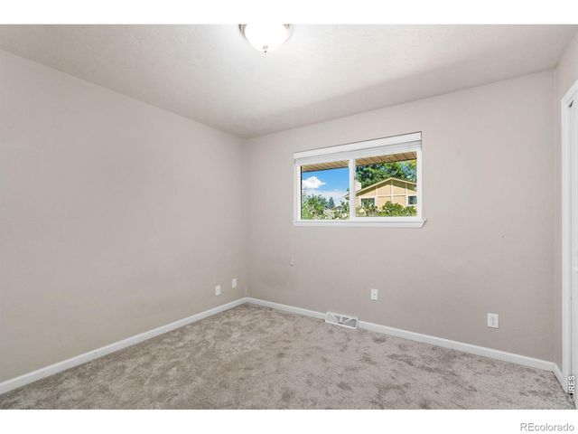 44 Dartmouth Circle, Longmont, CO 80503