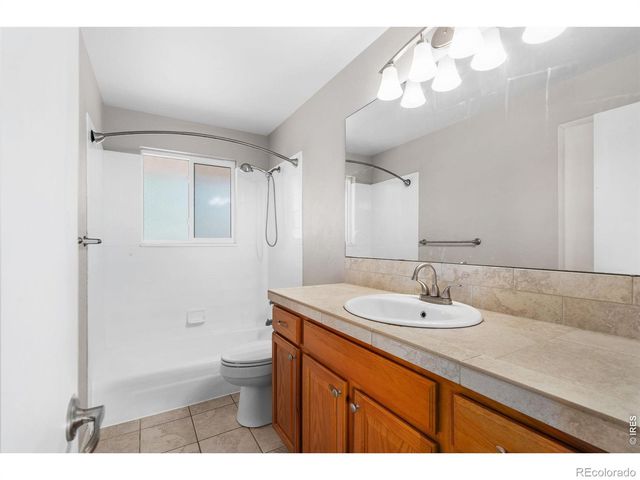 44 Dartmouth Circle, Longmont, CO 80503
