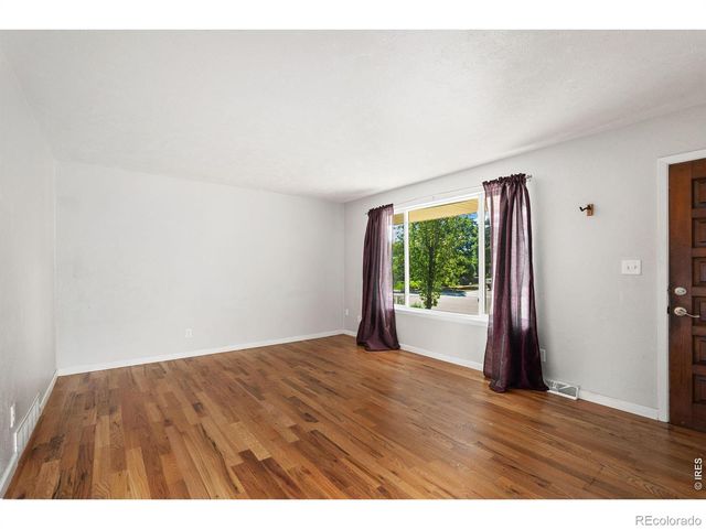 44 Dartmouth Circle, Longmont, CO 80503