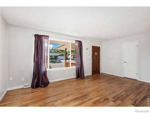 44 Dartmouth Circle, Longmont, CO 80503