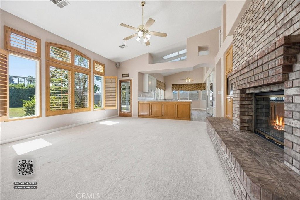 Image 10 of property listing at 8706 Dalby Court, Bakersfield, CA 93313