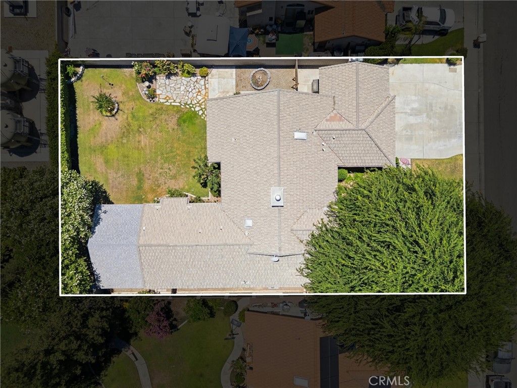 Image 63 of property listing at 8706 Dalby Court, Bakersfield, CA 93313